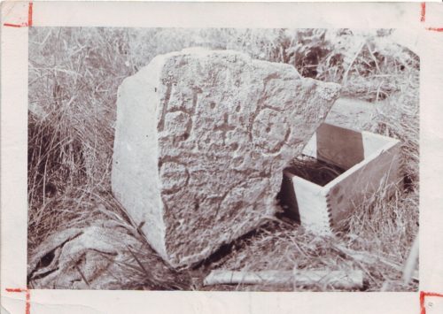 Oak Island Stone, related to Cefala.